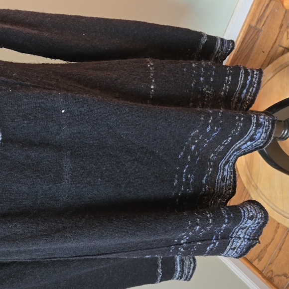 🎁 Free People wool blend black sweater - Picture 3 of 6